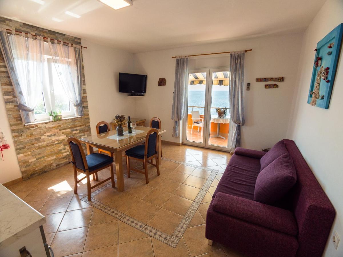 Apartmani Maslina Лун Екстер'єр фото
