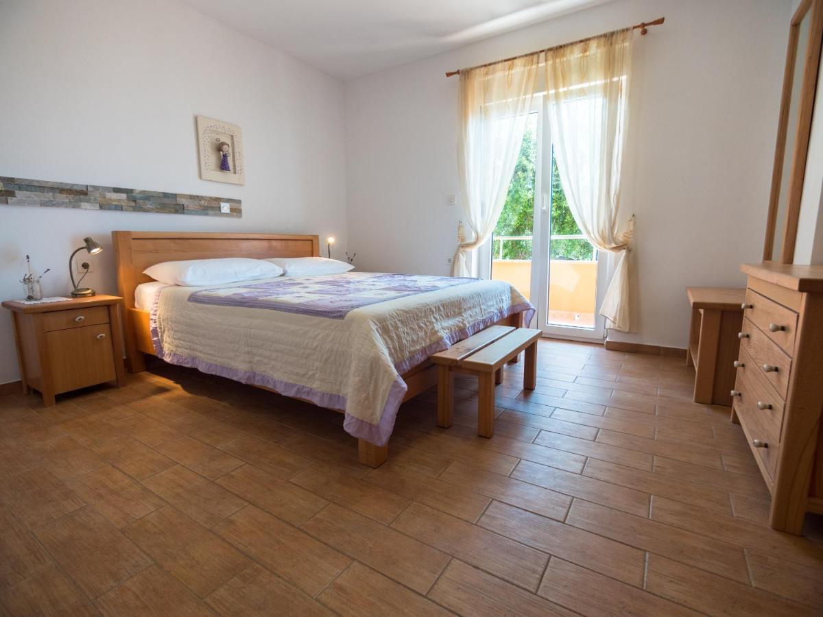 Apartmani Maslina Лун Екстер'єр фото